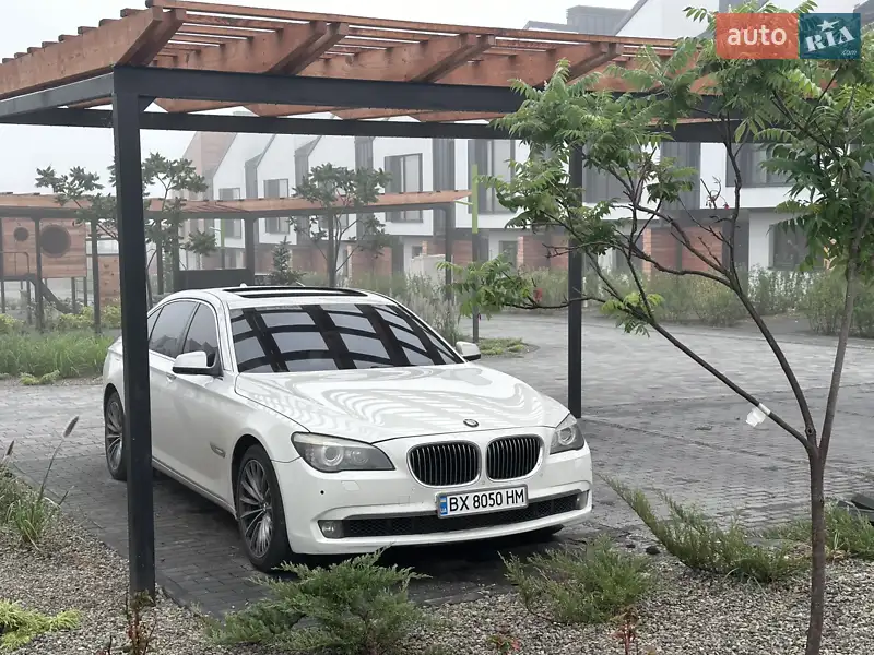 BMW 7 Series 2010