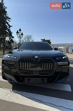 BMW 7 Series  2023