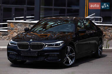 BMW 7 Series  2019