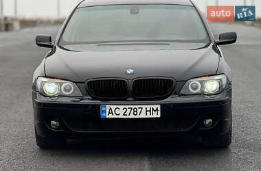 BMW 7 Series  2005