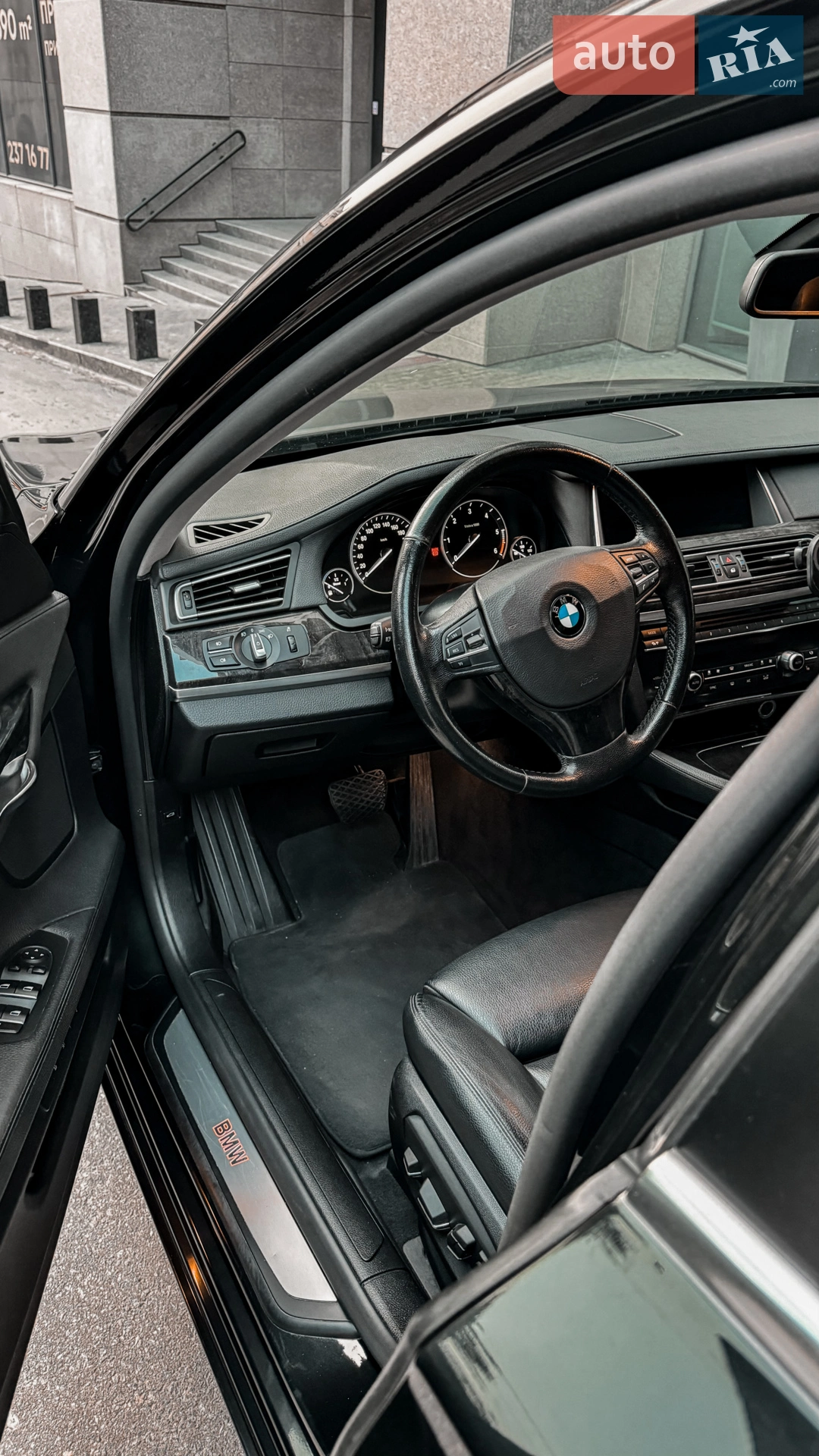 BMW 7 Series 2014 VIN WBAYC41060DZ77293 фото оголошення 7 з 8