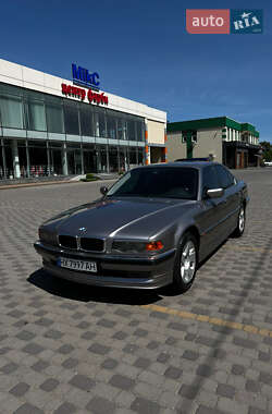 BMW 7 Series  1999