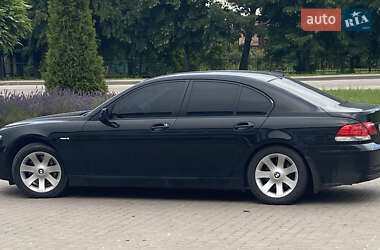 BMW 7 Series  2005