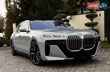 BMW 7 Series  2022