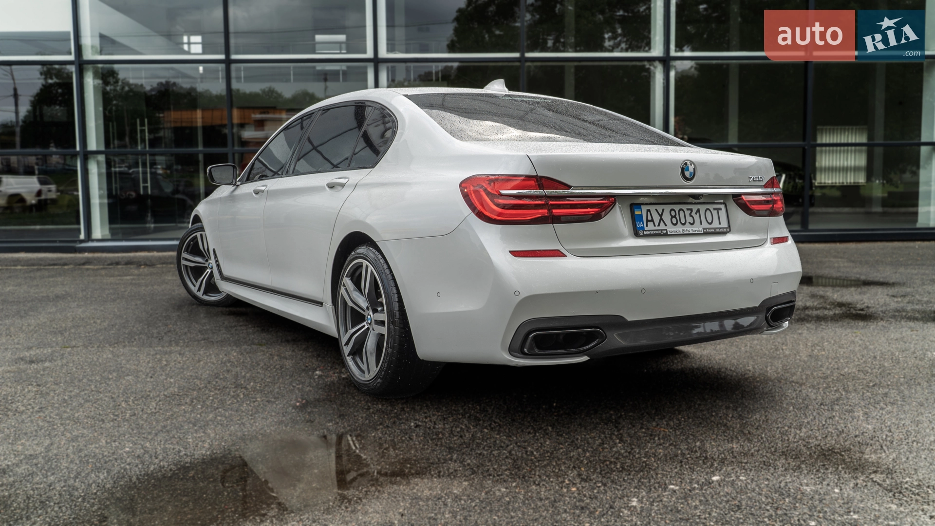 BMW 7 Series 2018 VIN WBA7F0C51KGM25593 фото оголошення 4 з 49