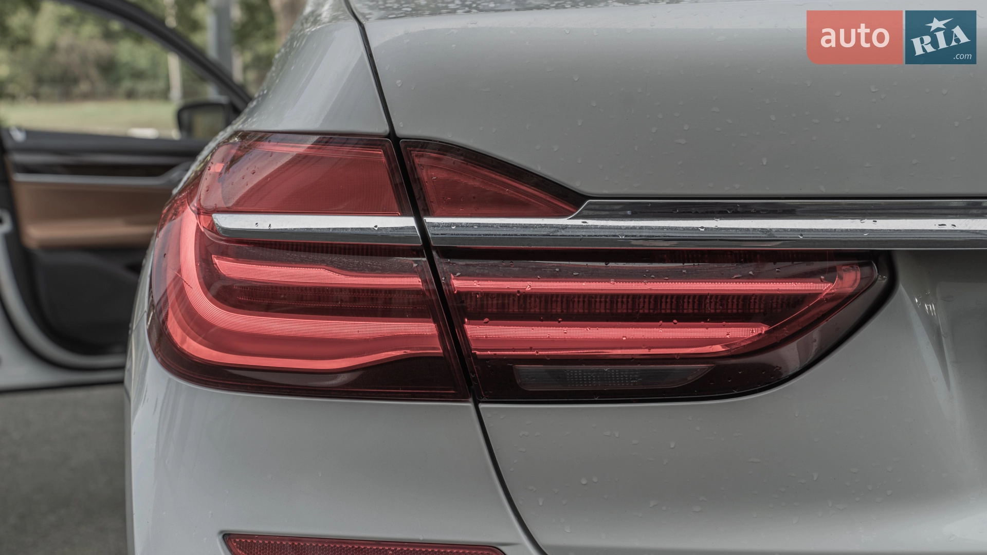 BMW 7 Series 2018 VIN WBA7F0C51KGM25593 фото оголошення 11 з 49
