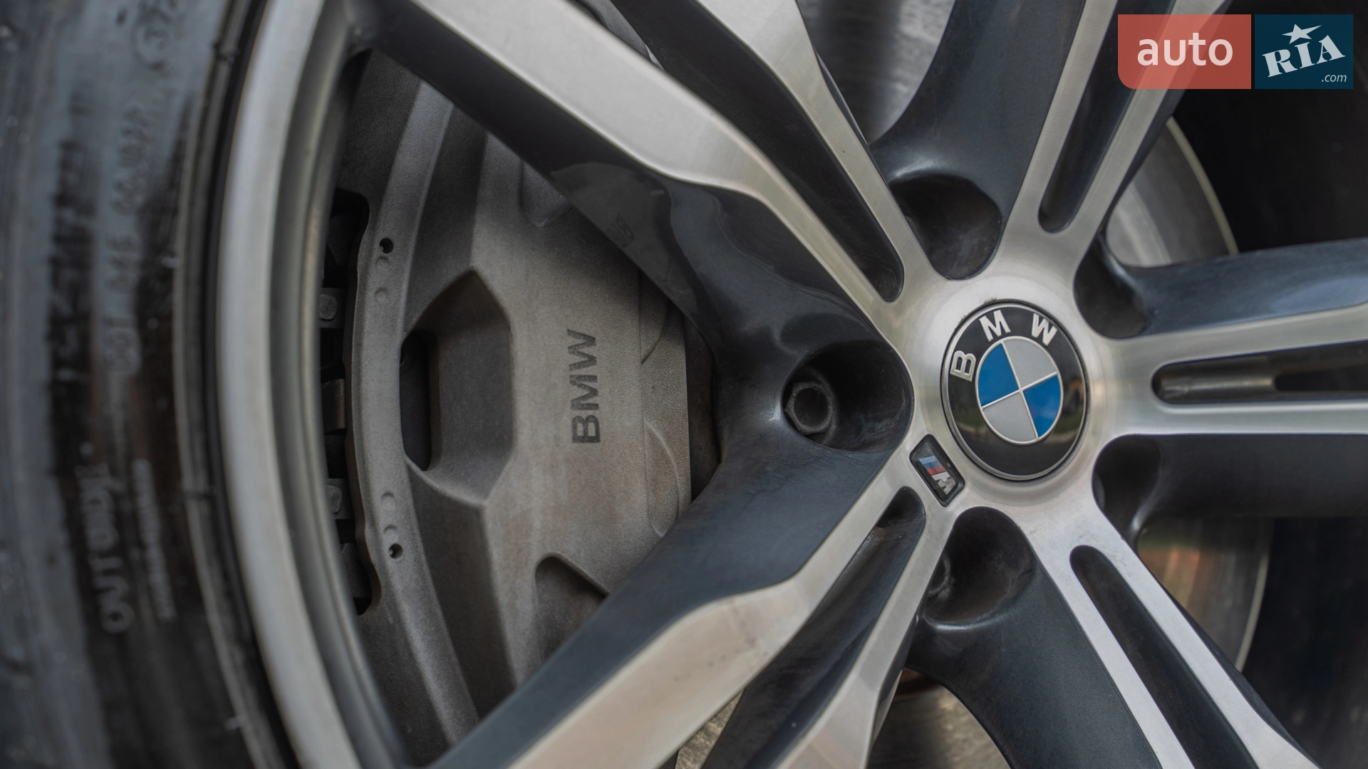 BMW 7 Series 2018 VIN WBA7F0C51KGM25593 фото оголошення 12 з 49
