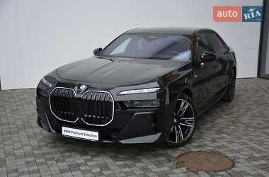 BMW 7 Series  2025