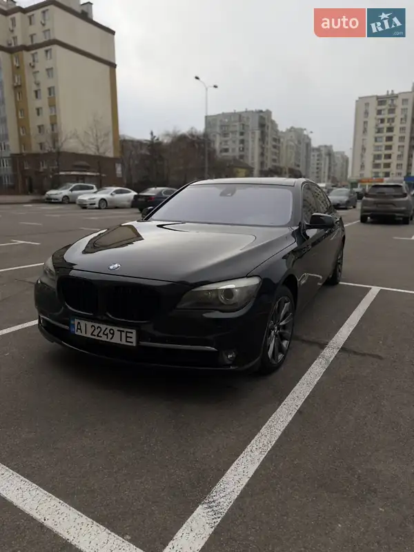 BMW 7 Series 2012