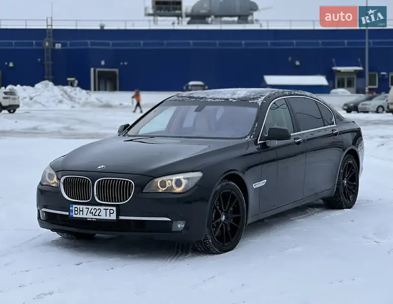 BMW 7 Series 2011