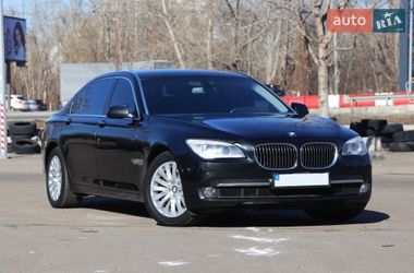BMW 7 Series  2011