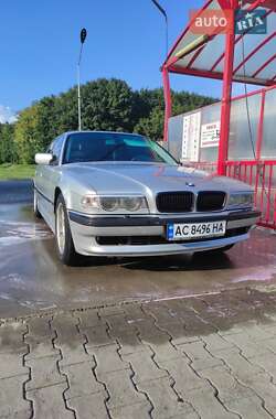 BMW 7 Series 2000