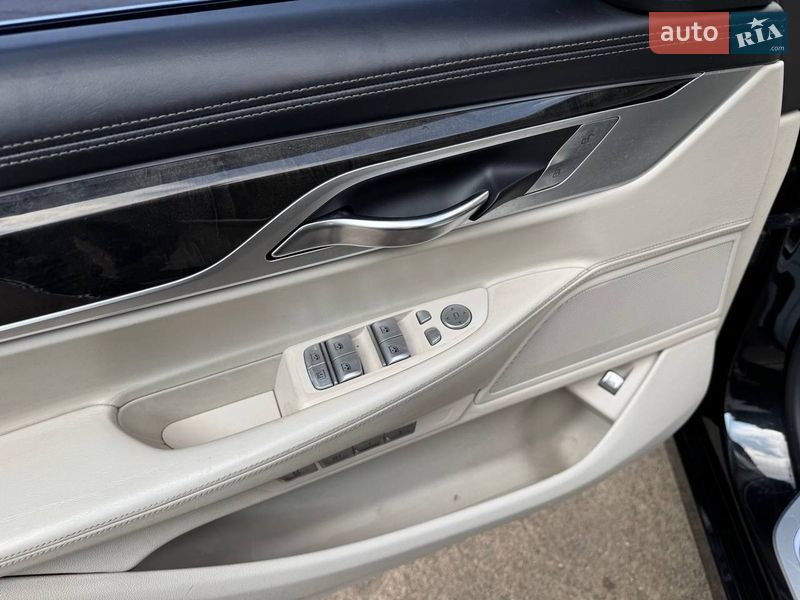 Седан BMW 7 Series 2017 в Одесі фото 24 Седан BMW 7 Series 2017 в Одесі