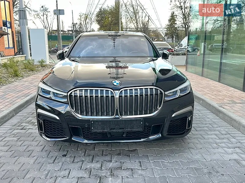 BMW 7 Series 2021