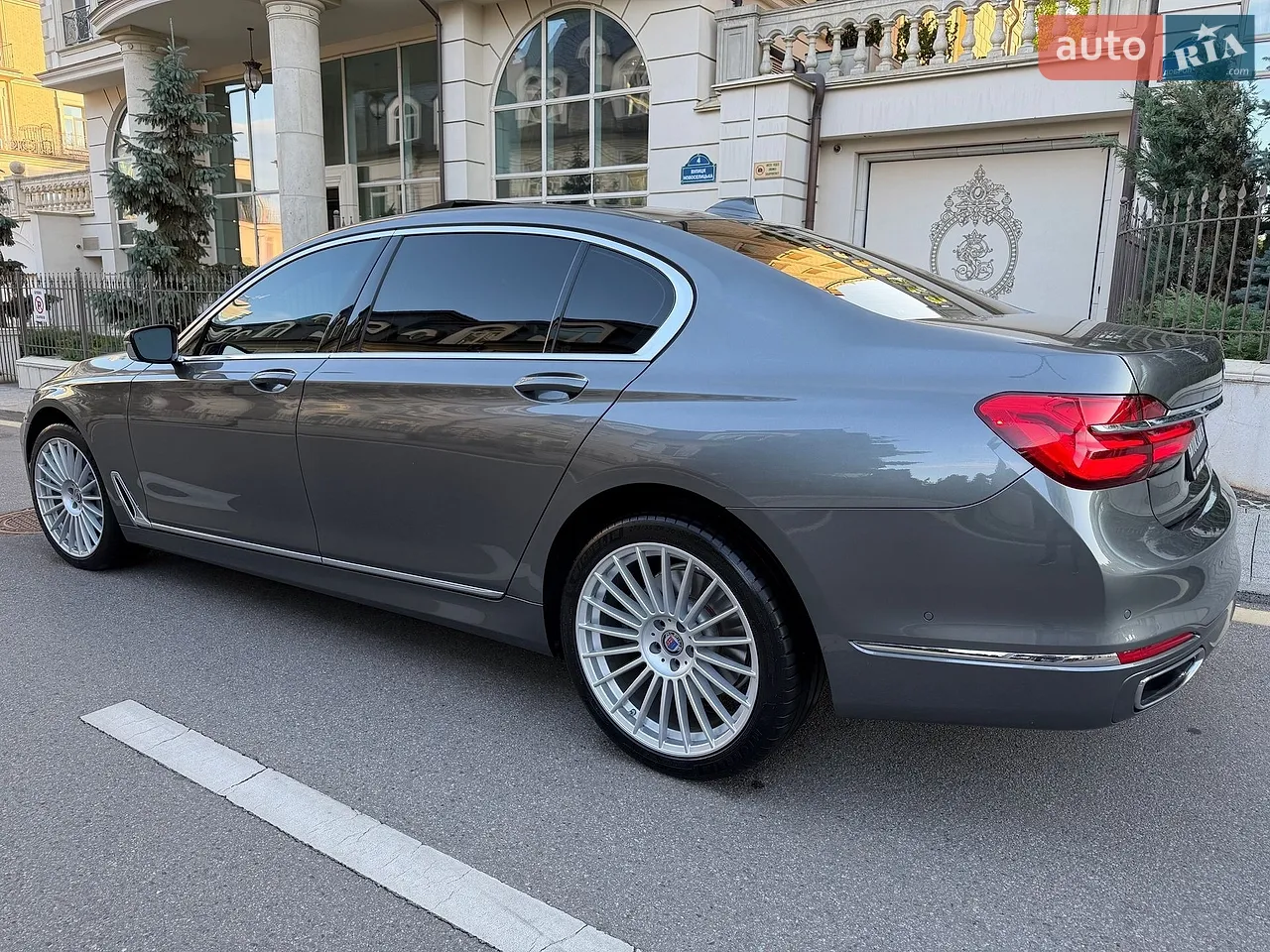 2017 BMW 7er - мініатюра 5