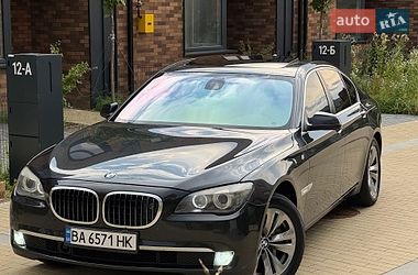 BMW 7 Series  2010