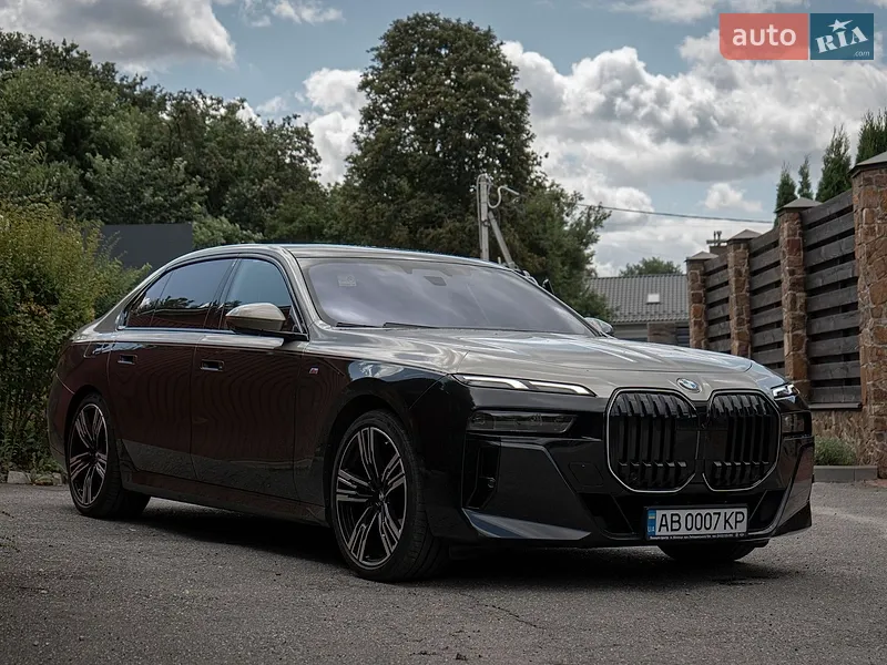 BMW 7 Series 2024