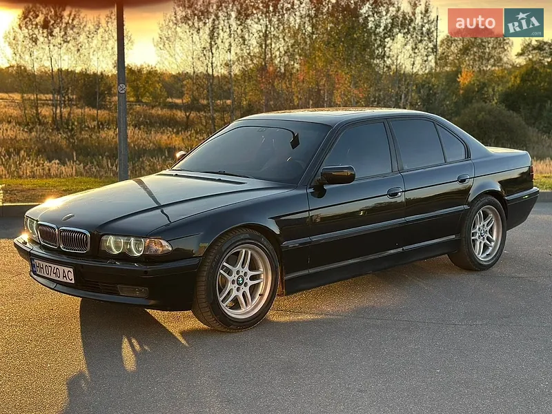 BMW 7 Series 2000