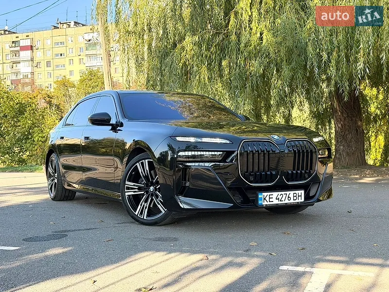 BMW 7 Series 2024