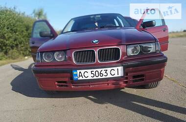 BMW  318I 1994