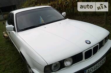 BMW   1990