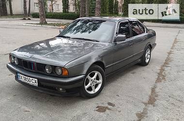 BMW  Gaz benzin 1990