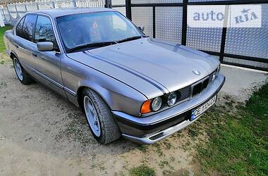 BMW  M50B25 1992