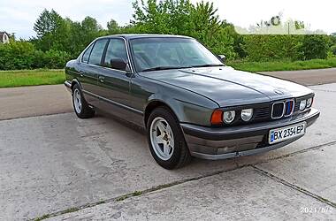 BMW   1989