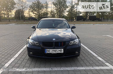 BMW  320i 2008