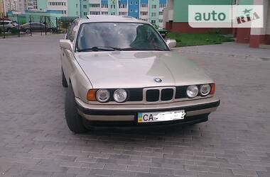 BMW  520 1990