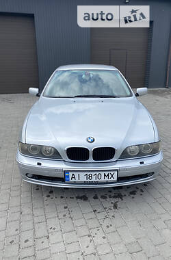 BMW   2001