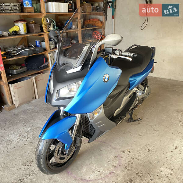 Мото BMW C 600 Sport