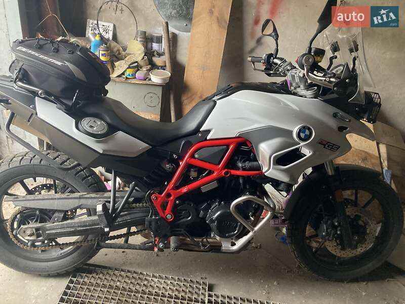 Мото BMW F 700GS