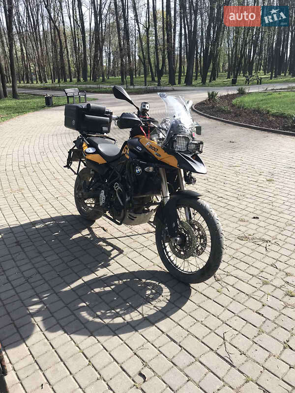 Мотоцикл Позашляховий (Enduro) BMW F 800GS