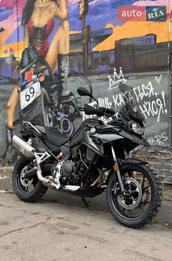 BMW F 800GS  2025