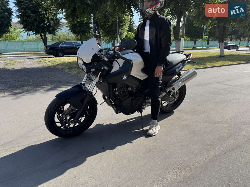 Мотоцикл Спорт-туризм BMW F 800R