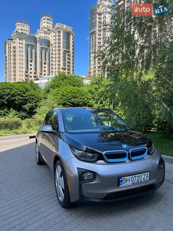 BMW I3