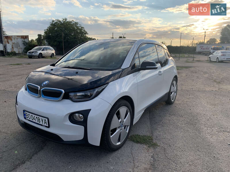 Хэтчбек BMW I3