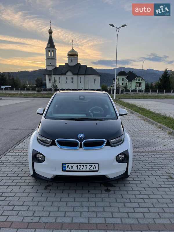 Хэтчбек BMW I3