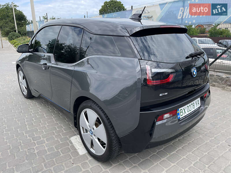 Хэтчбек BMW I3 2014 в Хмельницком