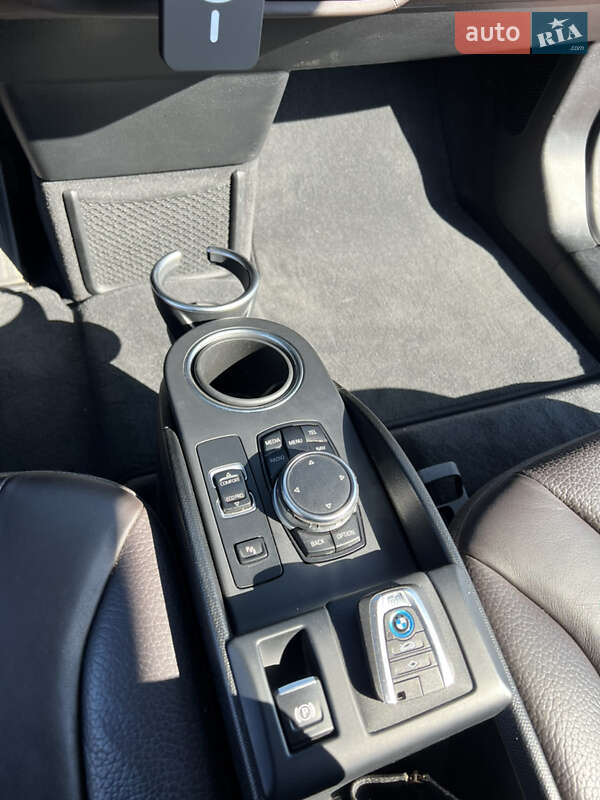 Хэтчбек BMW I3 2014 в Киеве