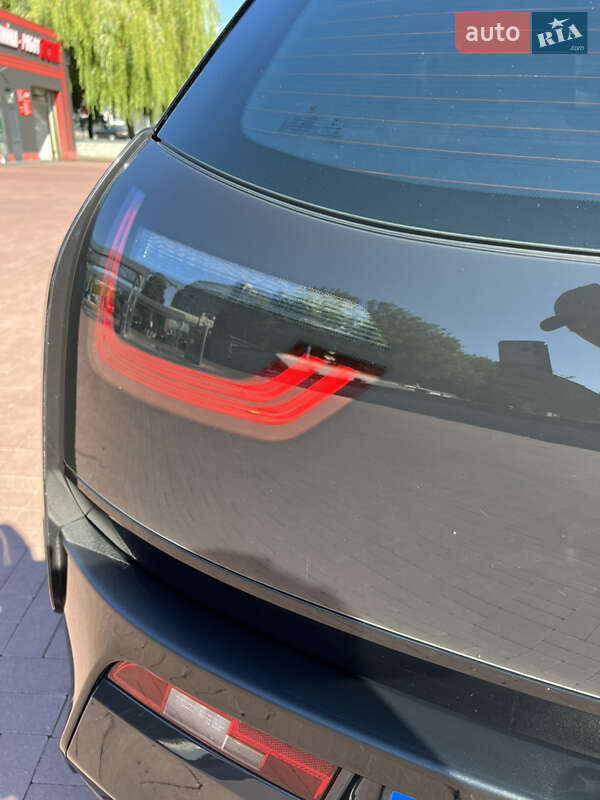 Хэтчбек BMW I3 2014 в Киеве