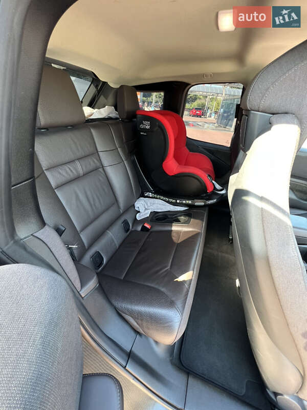 Хэтчбек BMW I3 2014 в Киеве