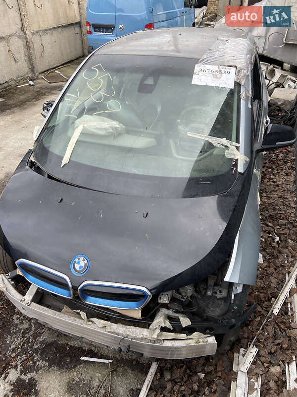 BMW I3