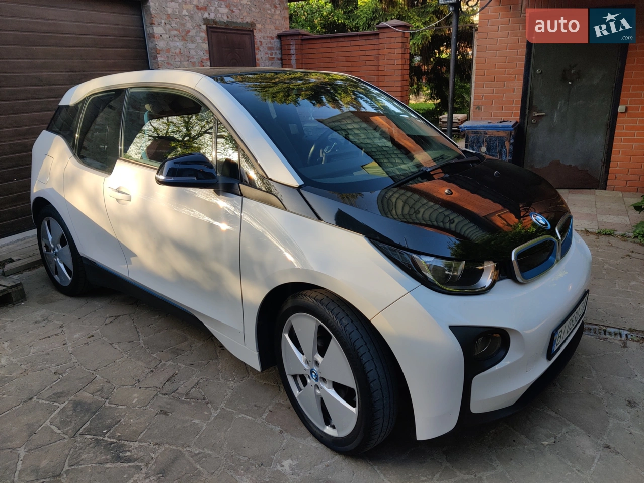 2017 BMW i3 - мініатюра 2