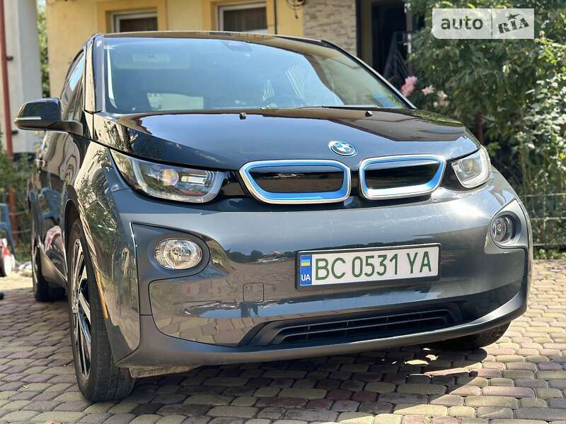 BMW I3