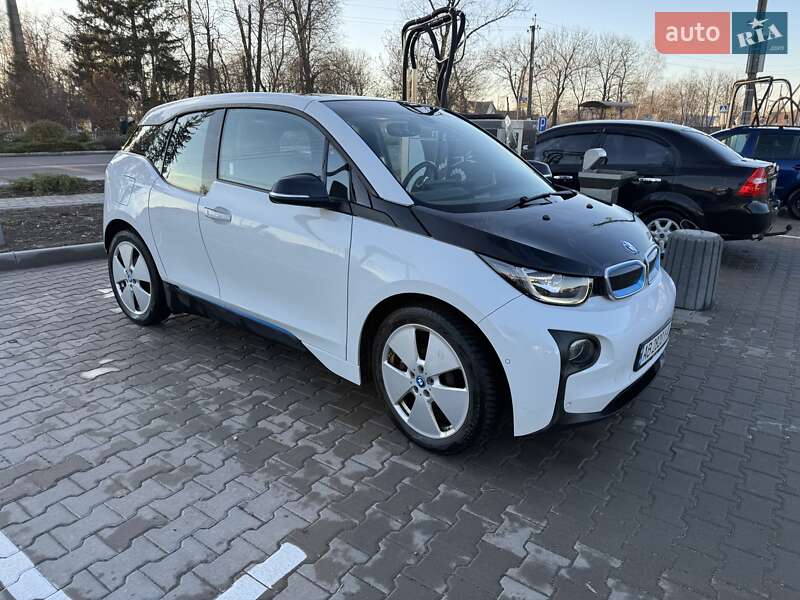 Хэтчбек BMW I3