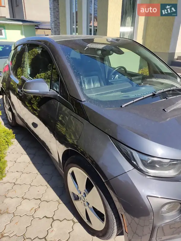 BMW I3