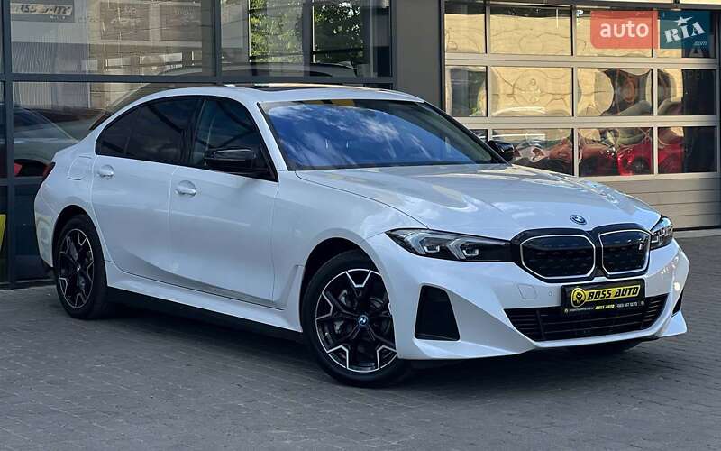 Седан BMW I3