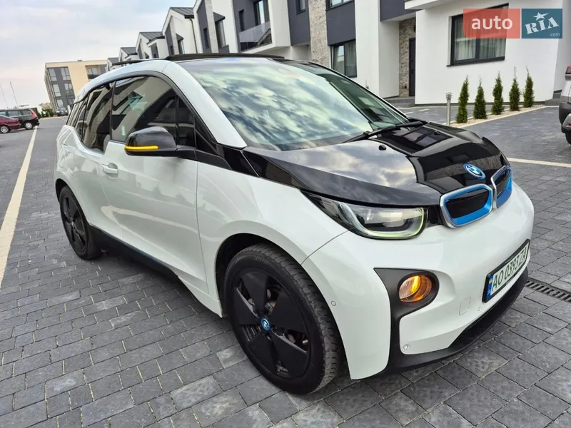 BMW I3